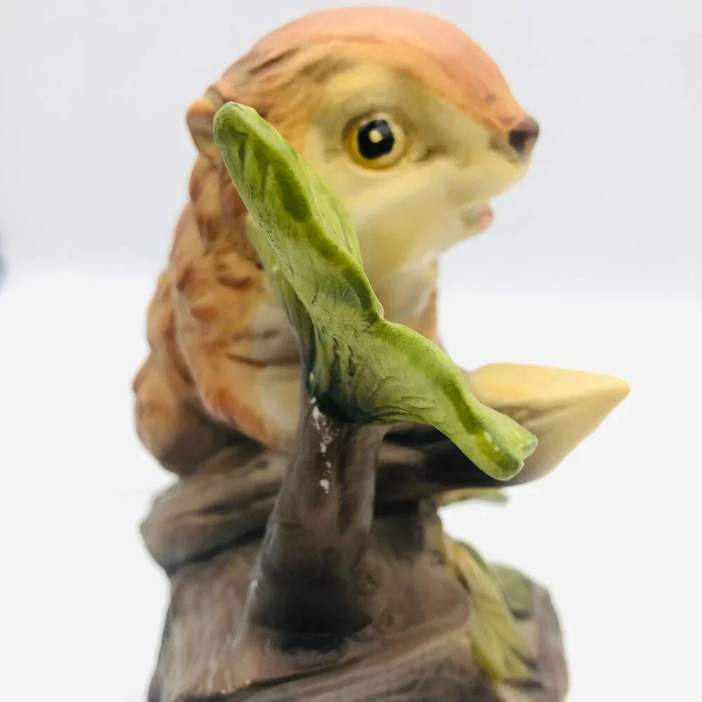 Vintage Hand-Painted Porcelain Beaver Figurine on Tree Flowers 5" Studio Made - Picture 6 of 9